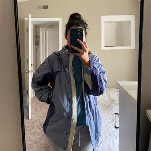 Women’s Medium Columbia Jacket